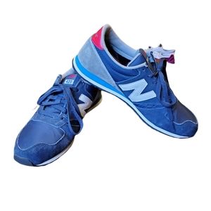 New Balance 420 Re-Engineered Sneakers / Size 11